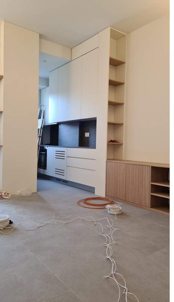 Cucina bianca e rovere